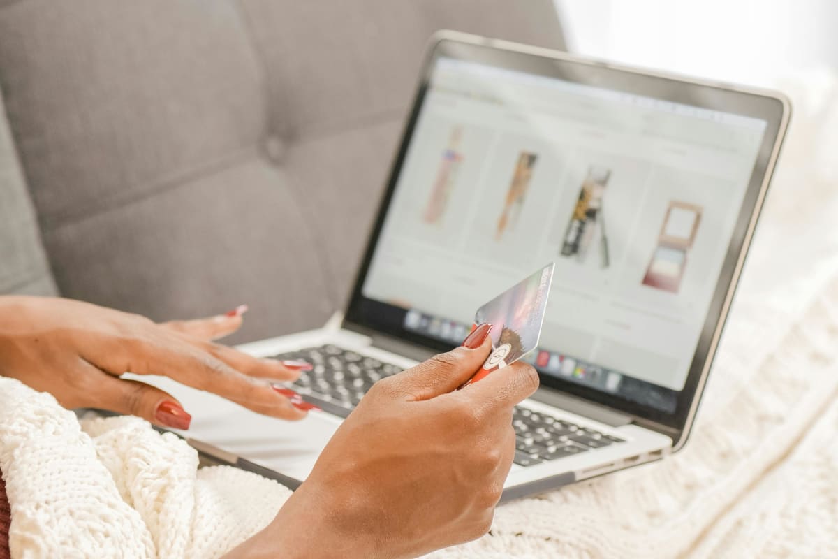 21 Must-Have Features for E-Commerce Websites in 2025